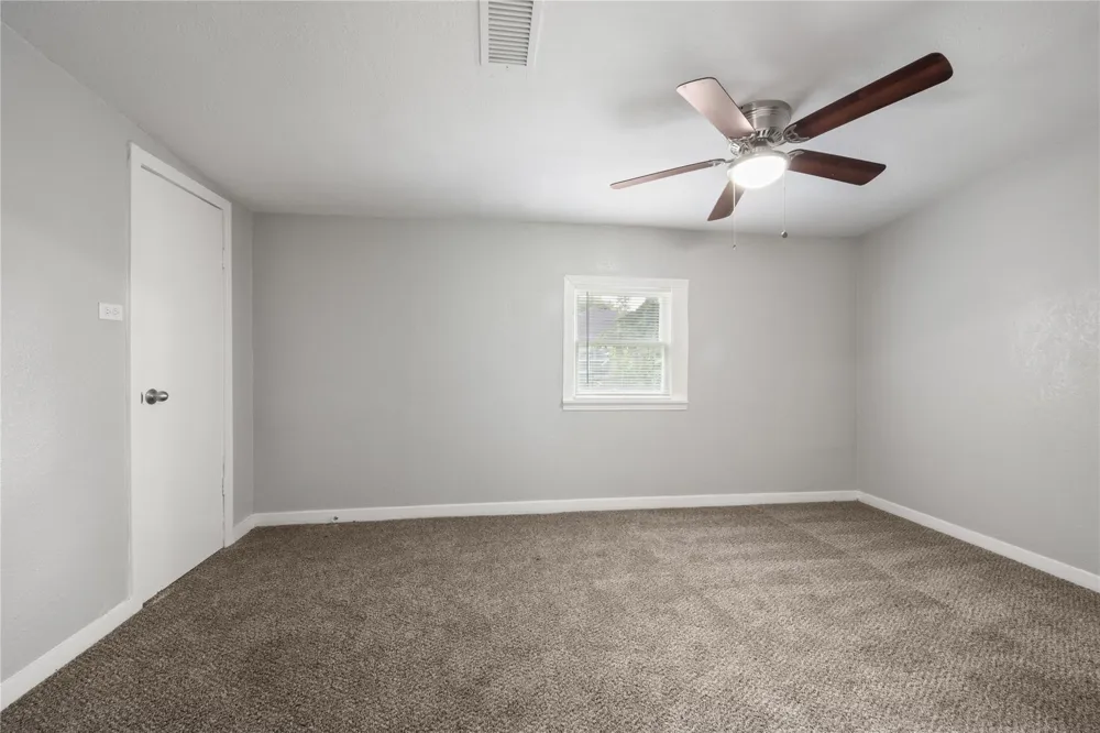 9210 Compton Street Houston, TX 77016