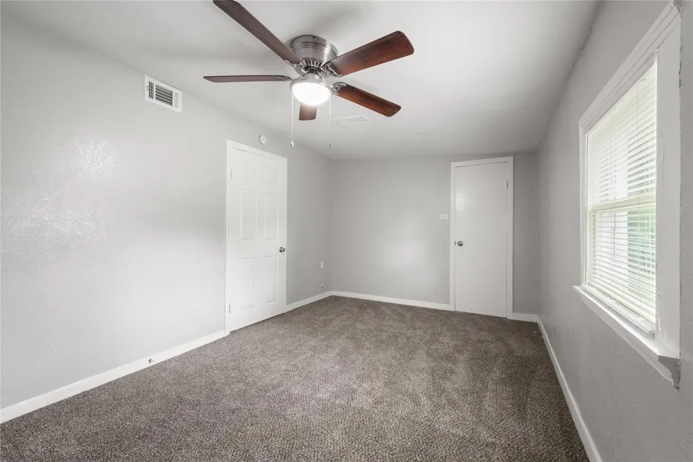 9210 Compton Street Houston, TX 77016