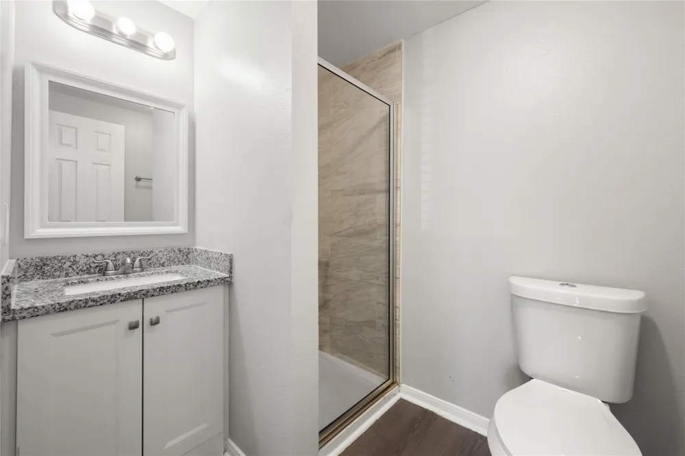 9210 Compton Street Houston, TX 77016