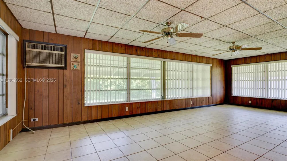 1730 SW 97th Pl Miami, FL 33165