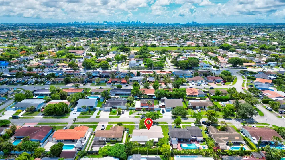 1730 SW 97th Pl Miami, FL 33165