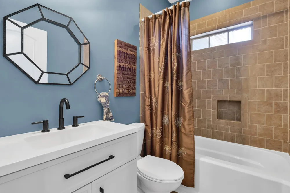 3988 Fykes Grove Rd Cedar Hill, TN 37032