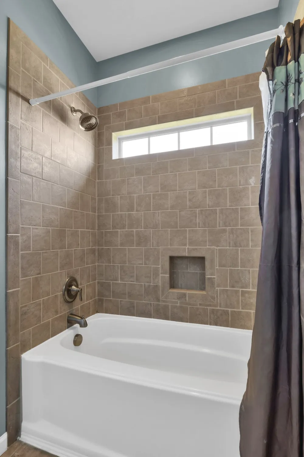 3988 Fykes Grove Rd Cedar Hill, TN 37032