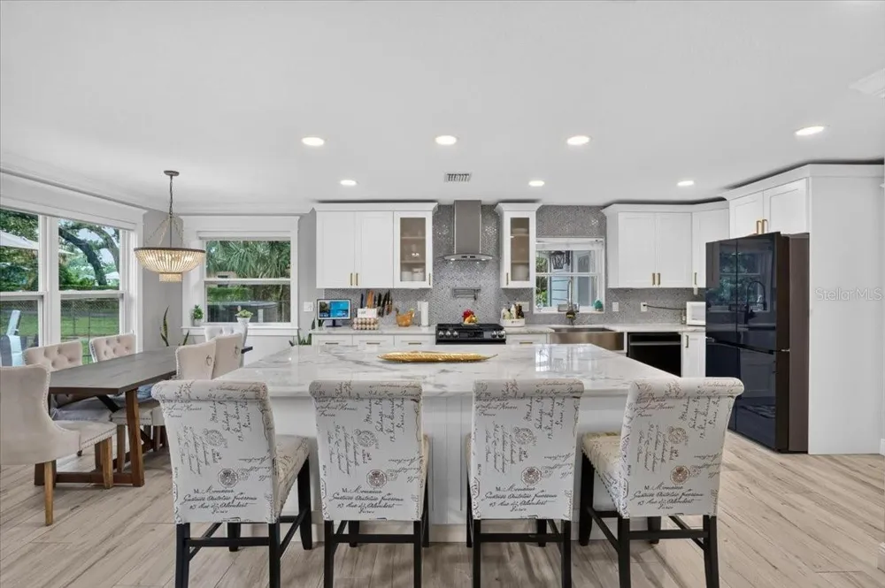 205 CAGLE ROAD Brandon, FL 33511