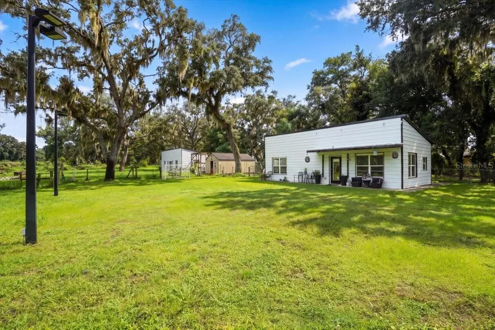 205 CAGLE ROAD Brandon, FL 33511