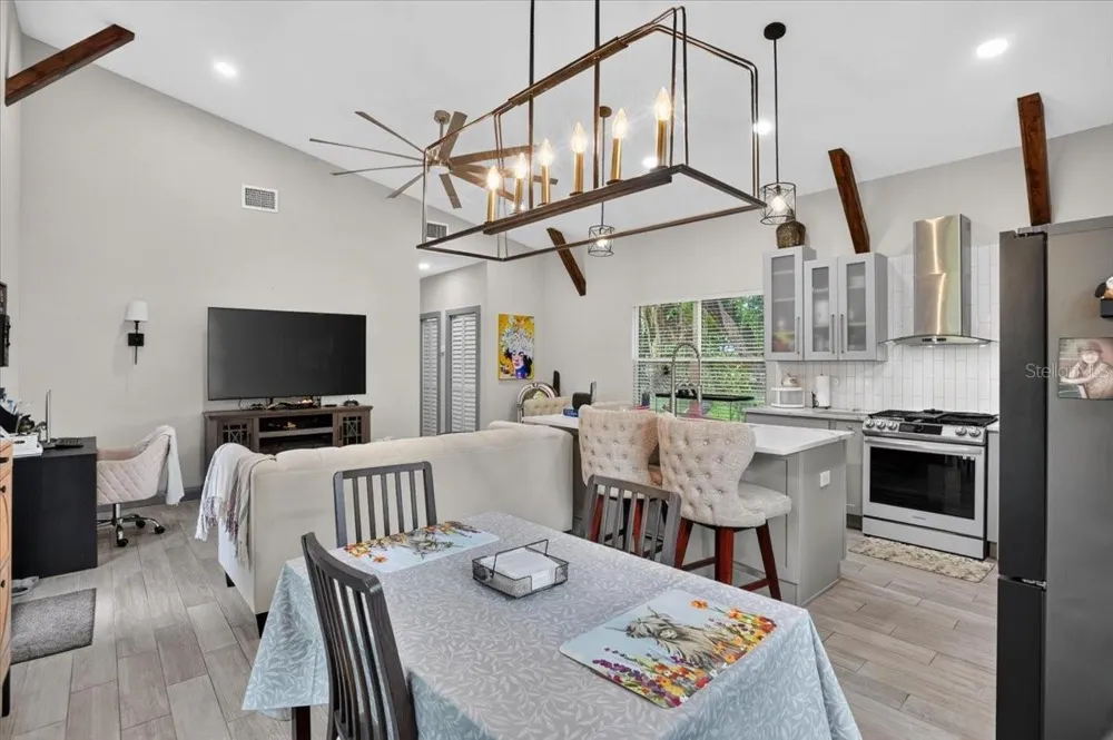 205 CAGLE ROAD Brandon, FL 33511