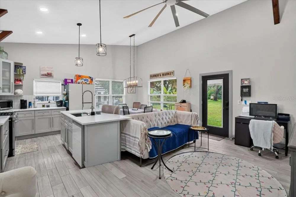 205 CAGLE ROAD Brandon, FL 33511