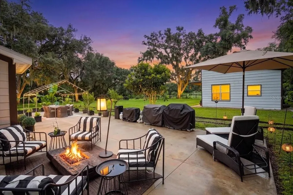 205 CAGLE ROAD Brandon, FL 33511