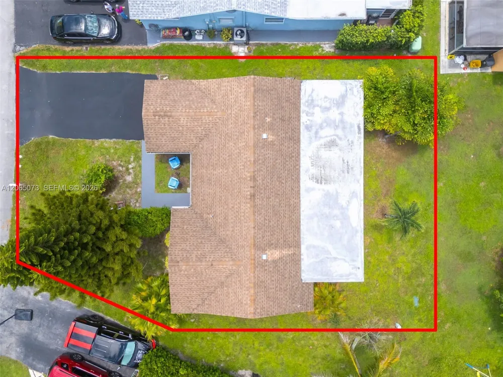 7235 Pine Bluff Dr Lake Worth, FL 33467