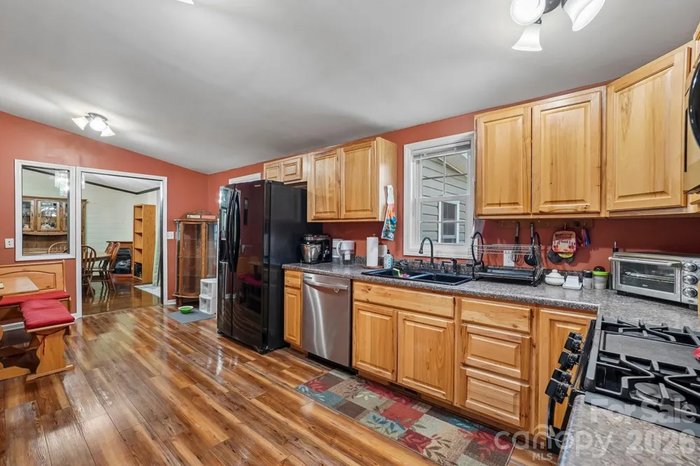 210 Leigh Anne Lane Horse Shoe, NC 28742