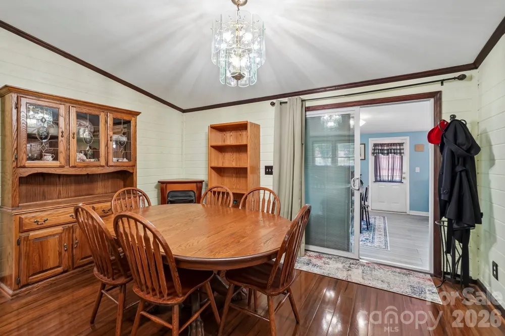 210 Leigh Anne Lane Horse Shoe, NC 28742