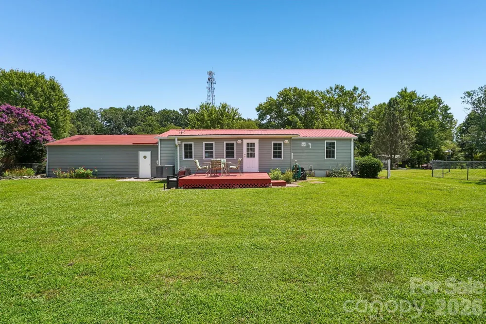 210 Leigh Anne Lane Horse Shoe, NC 28742