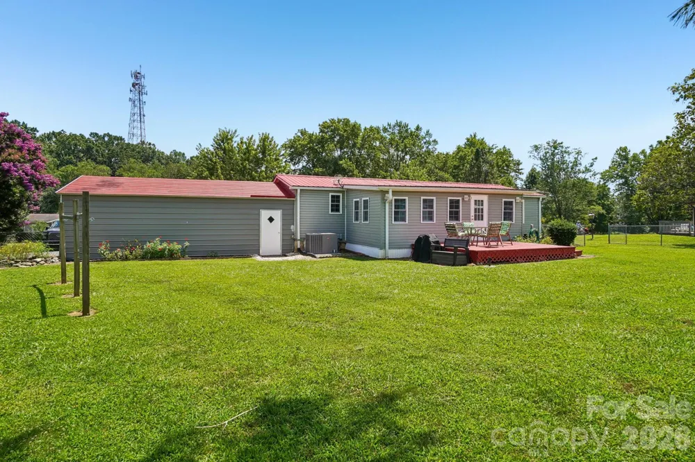 210 Leigh Anne Lane Horse Shoe, NC 28742