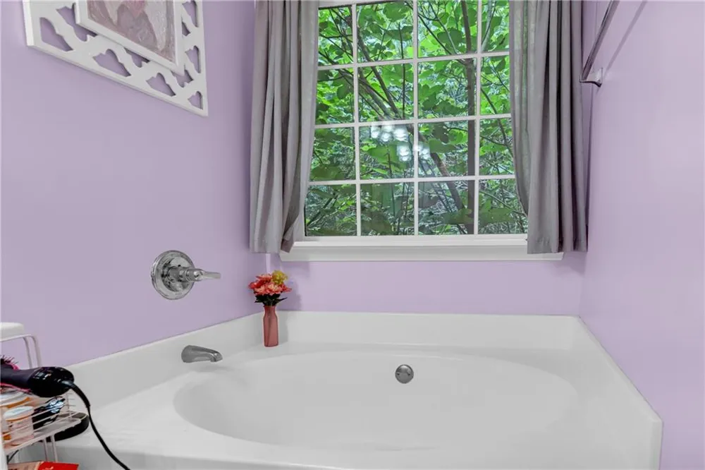 905 Daisy Lane Athens, GA 30605