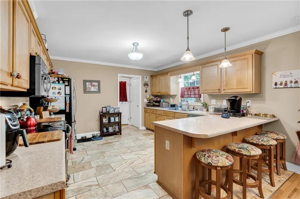 905 Daisy Lane Athens, GA 30605