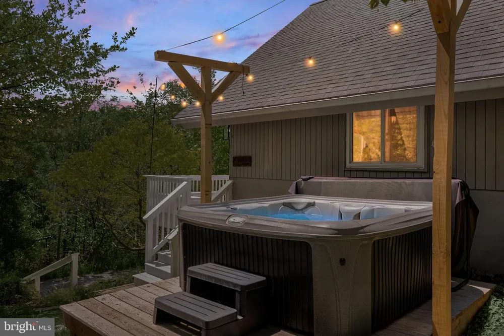 304 HOLLY RIDGE ROAD Mount Jackson, VA 22842