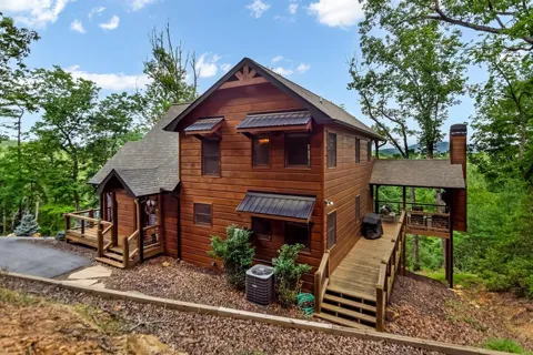 236 Hooch Holler Lane