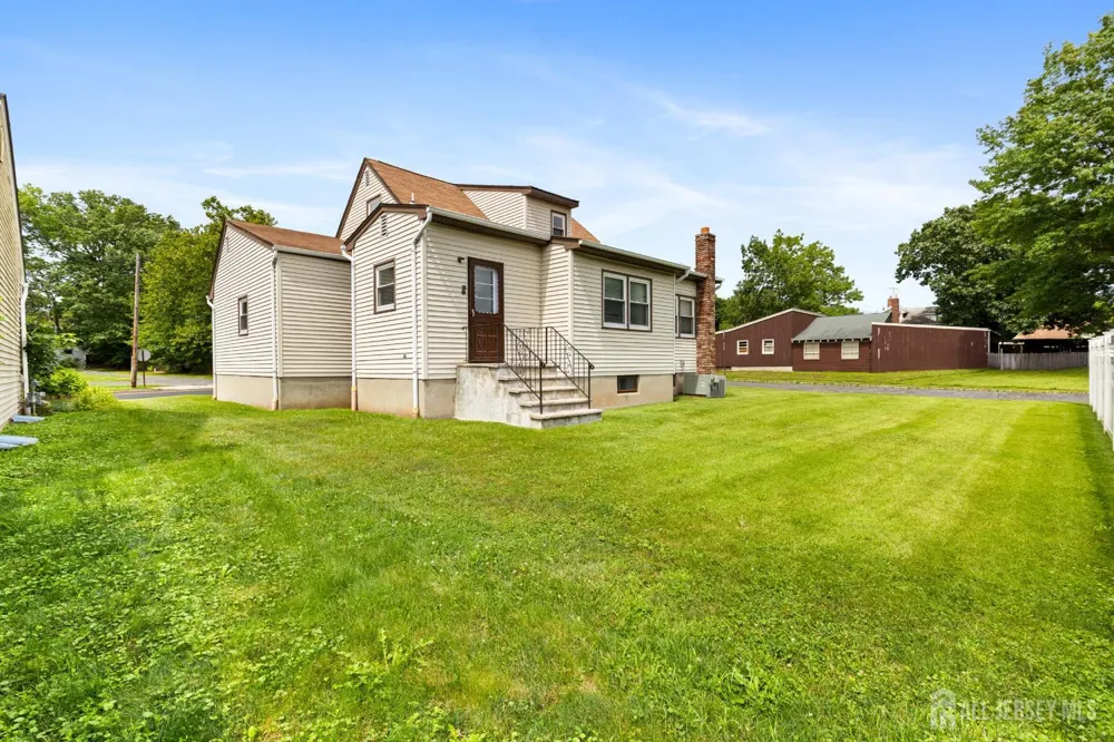 1497 Burnett Avenue Union, NJ 07083