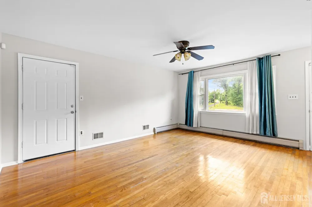 1497 Burnett Avenue Union, NJ 07083