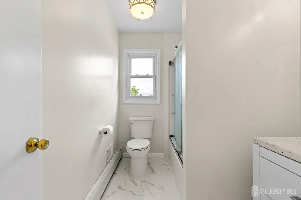 1497 Burnett Avenue Union, NJ 07083