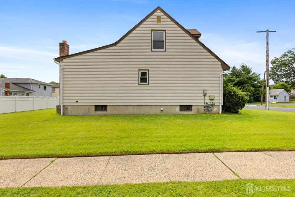 1497 Burnett Avenue Union, NJ 07083