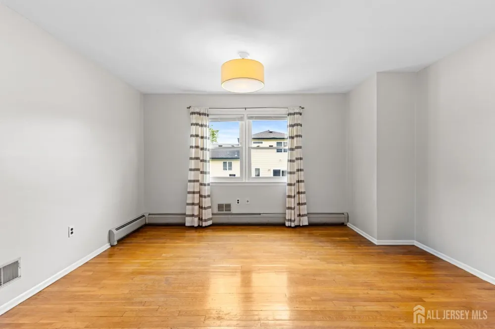 1497 Burnett Avenue Union, NJ 07083