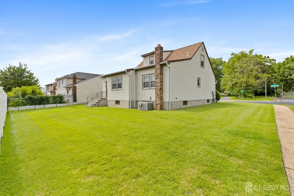 1497 Burnett Avenue Union, NJ 07083