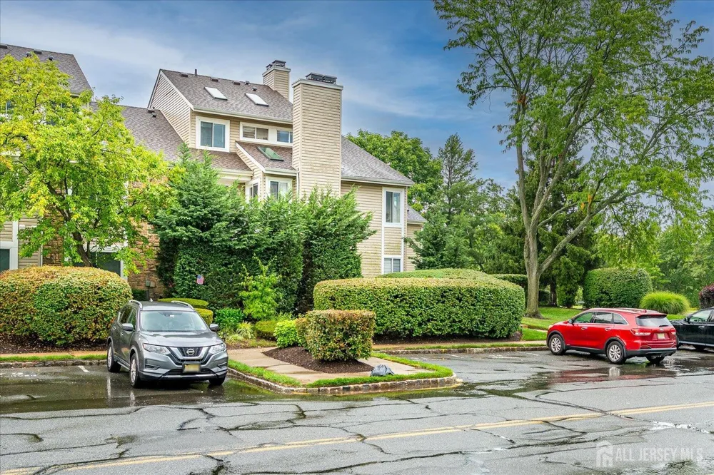 2 Farnham Square Sayreville, NJ 08859