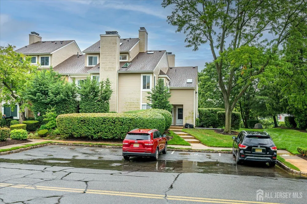 2 Farnham Square Sayreville, NJ 08859