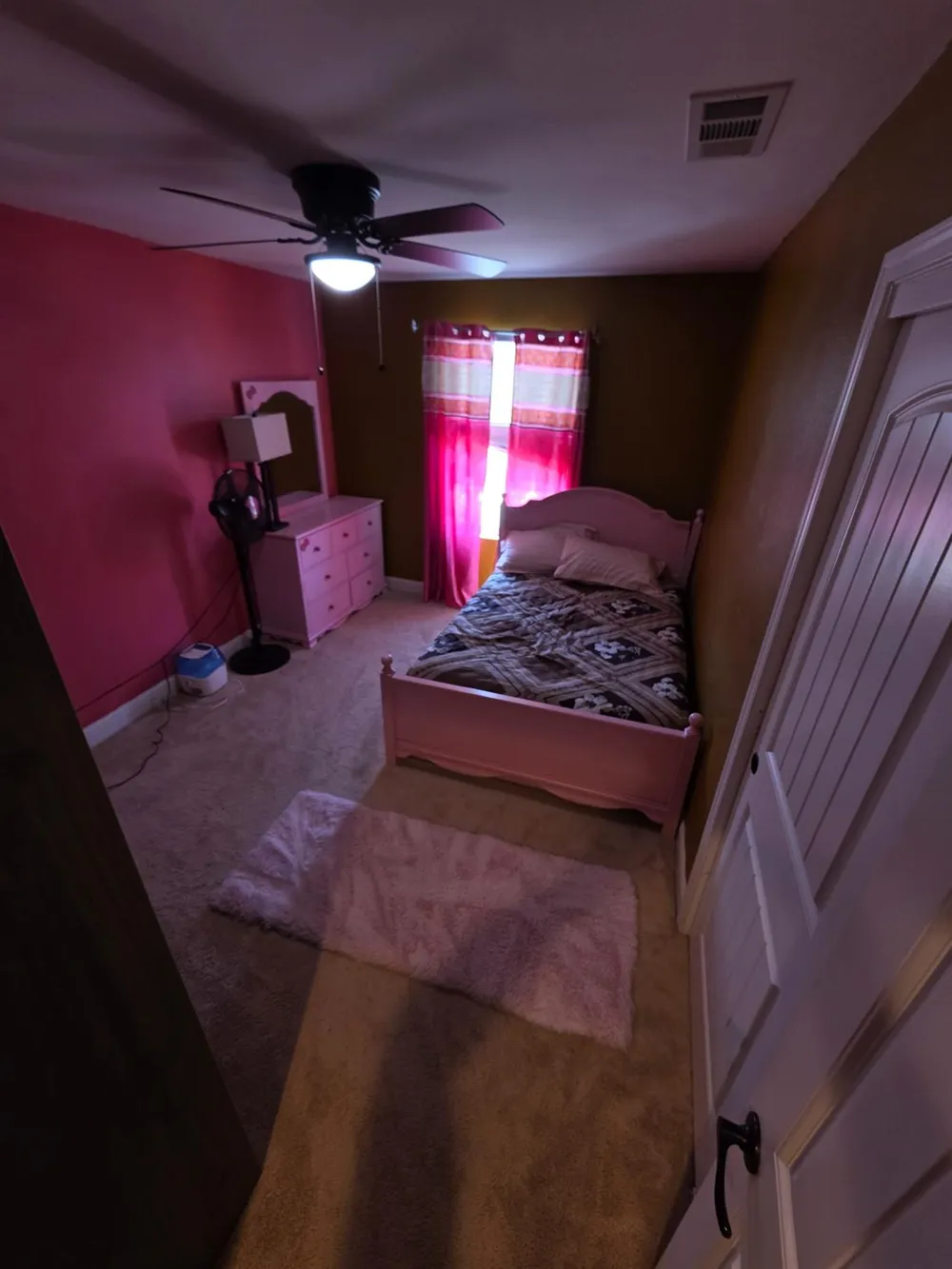 6326 W Donner Avenue Fresno, CA 93723