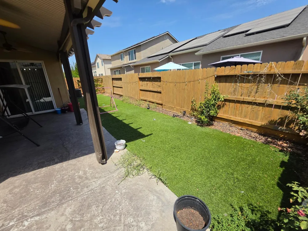 6326 W Donner Avenue Fresno, CA 93723