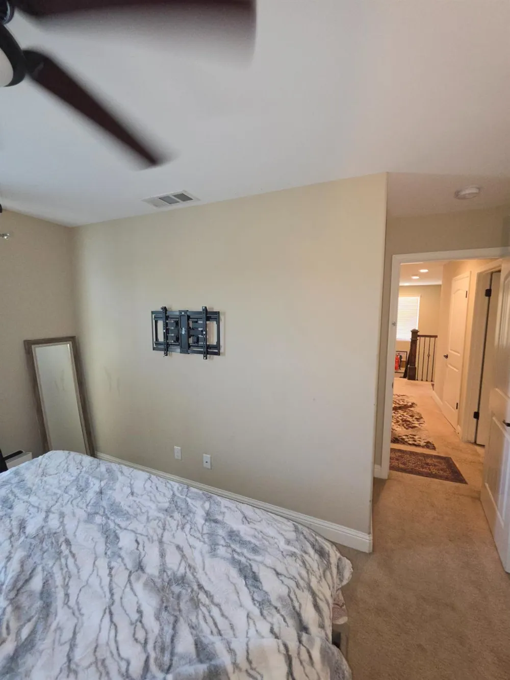 6326 W Donner Avenue Fresno, CA 93723