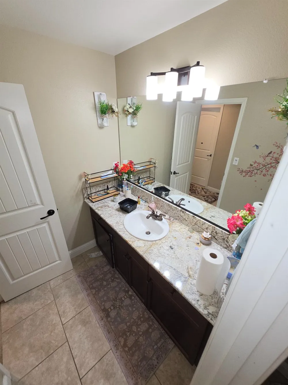 6326 W Donner Avenue Fresno, CA 93723