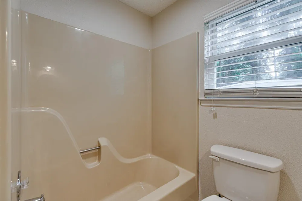 5109 Jackson Road Apison, TN 37302