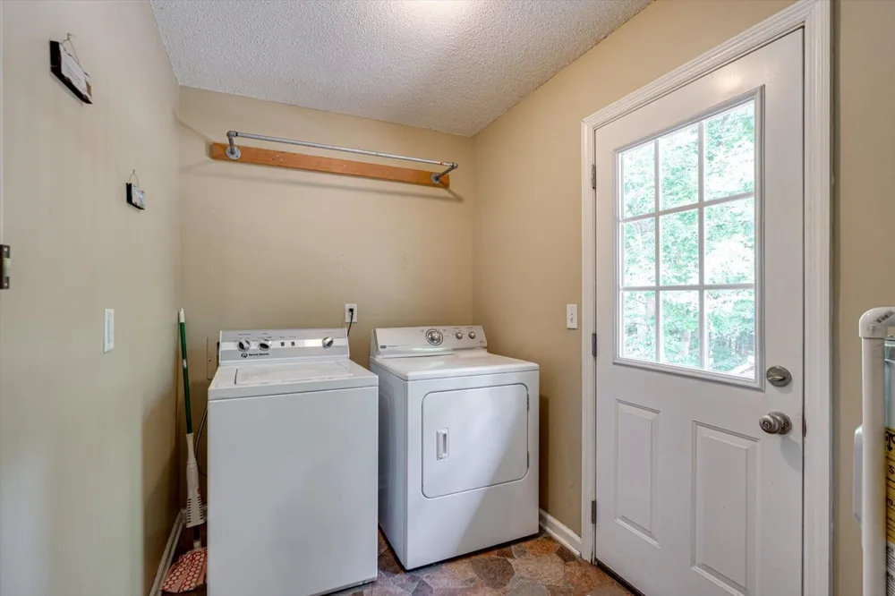 5109 Jackson Road Apison, TN 37302
