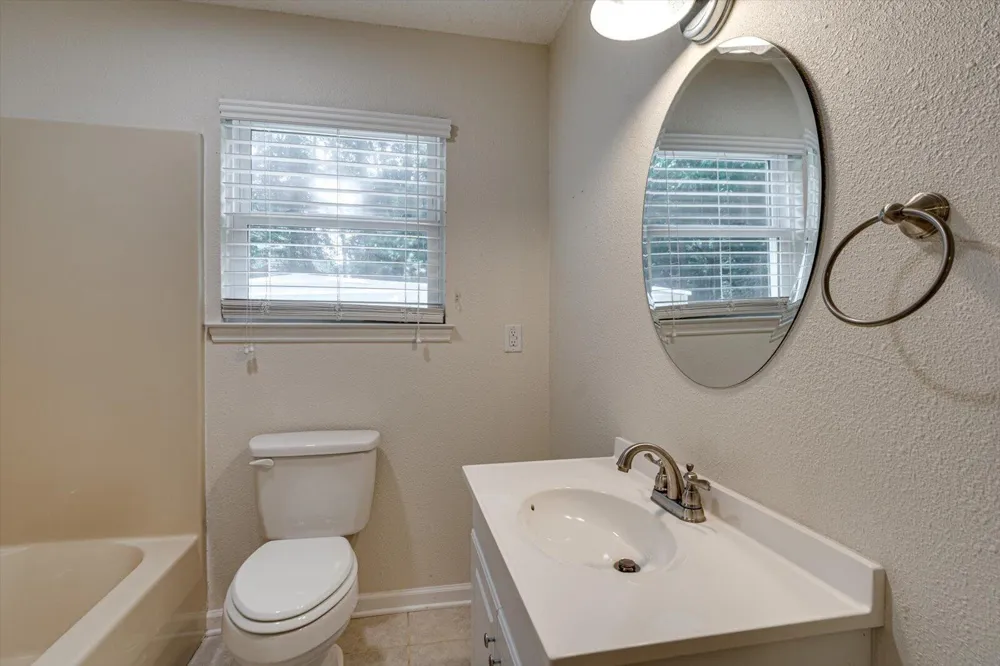 5109 Jackson Road Apison, TN 37302