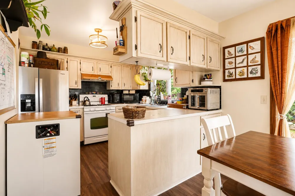 3608 45th Street Hamilton, MI 49419