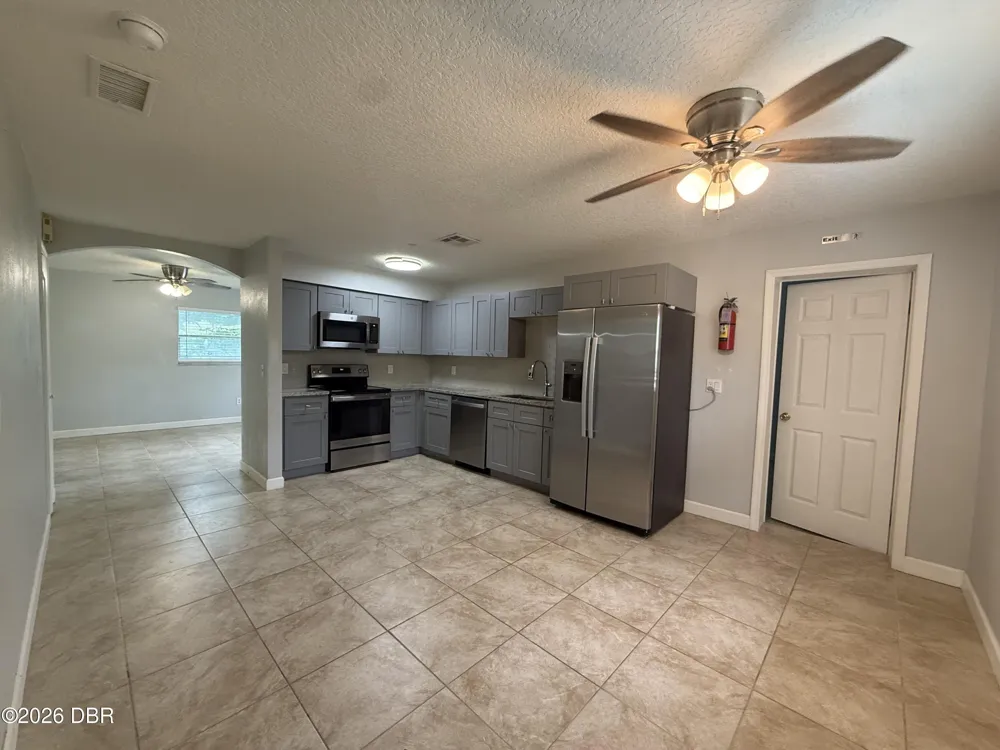 228 E Holly Drive Orange City, FL 32763