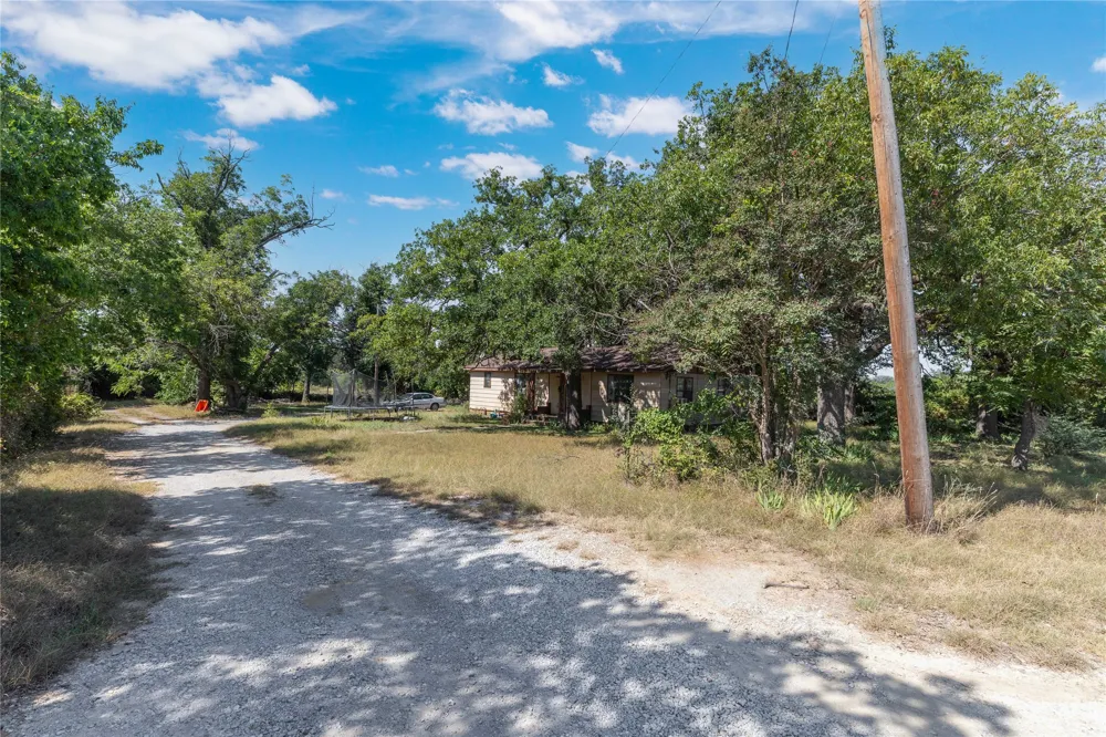 1201 CR 178 Bangs, TX 76823