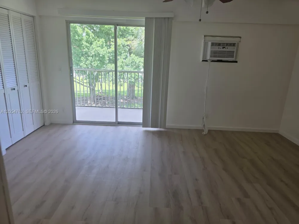 13455 SW 3rd St #309S Pembroke Pines, FL 33027