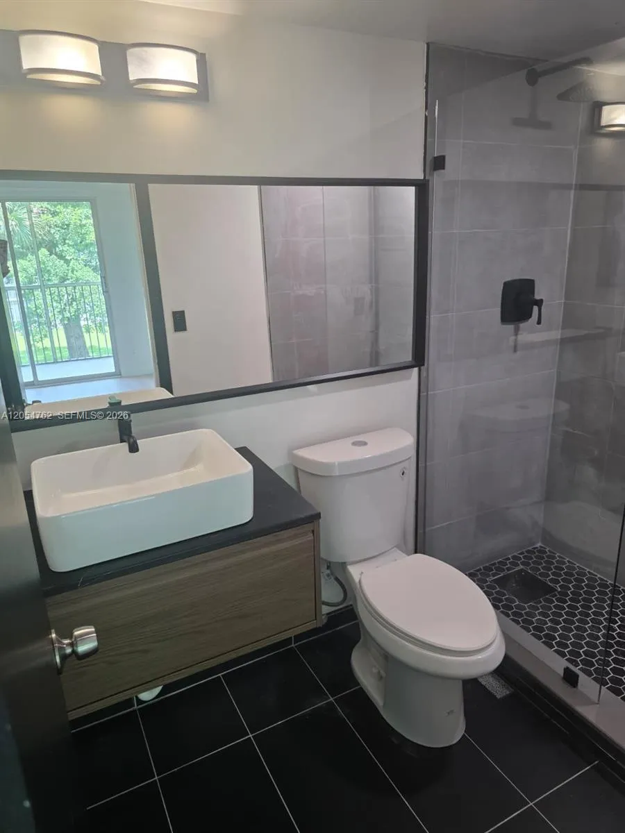 13455 SW 3rd St #309S Pembroke Pines, FL 33027