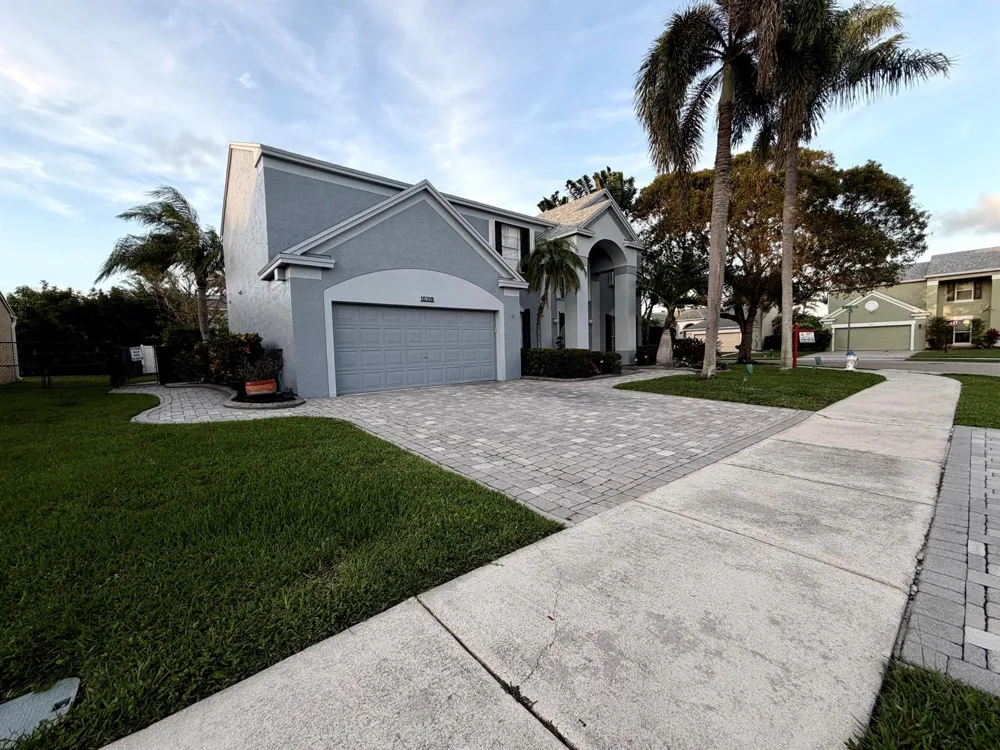 10319 GROVE STREET Cooper City, FL 33328