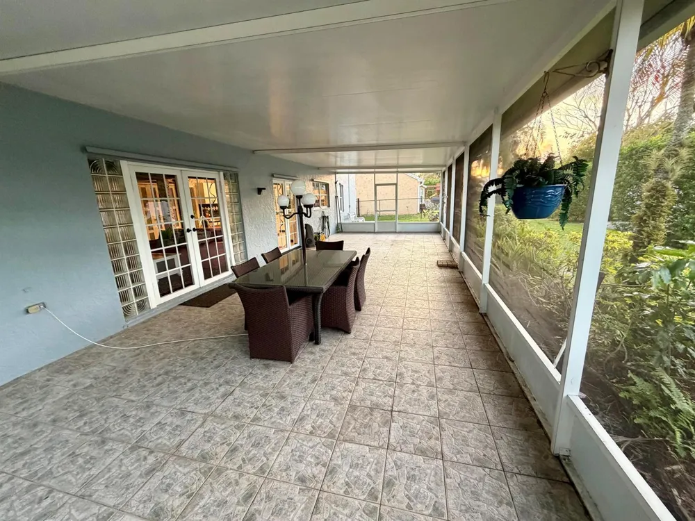 10319 GROVE STREET Cooper City, FL 33328