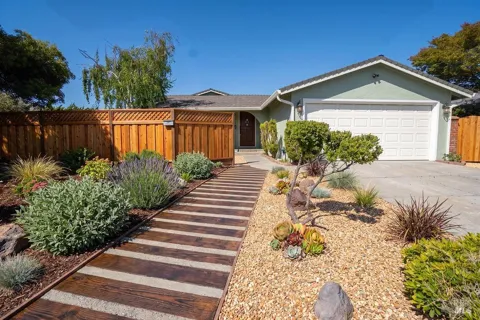 2015 Southwood Drive