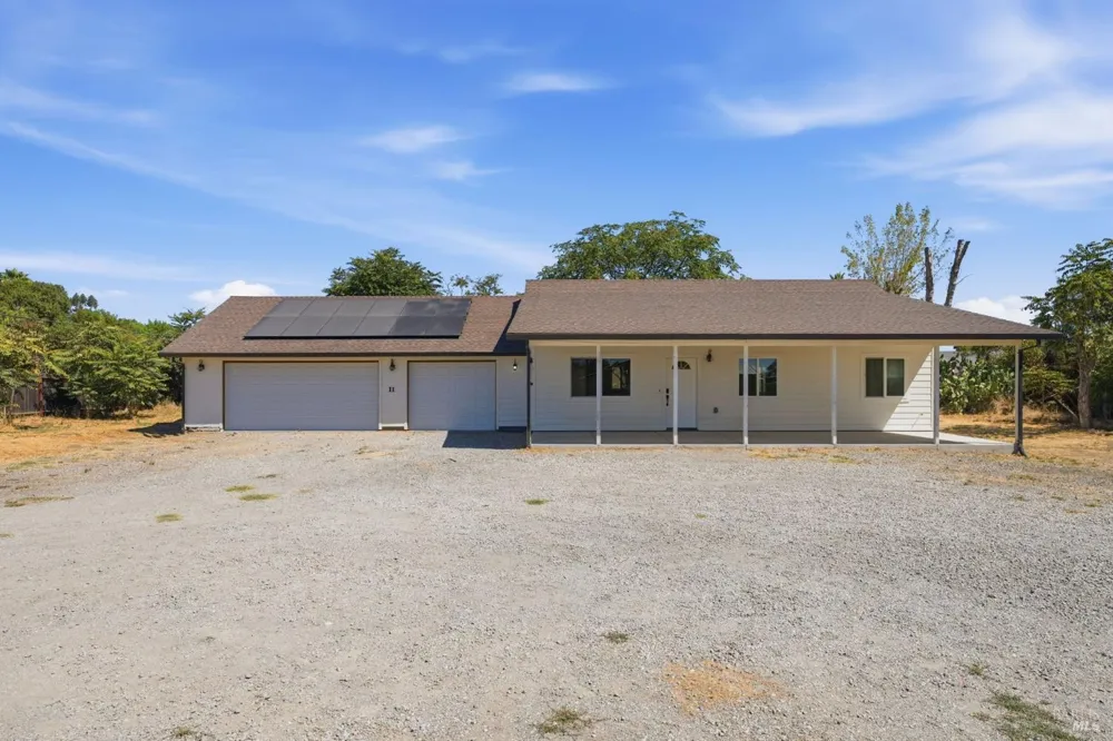 11 Pastor Lane Knightsen, CA 94513