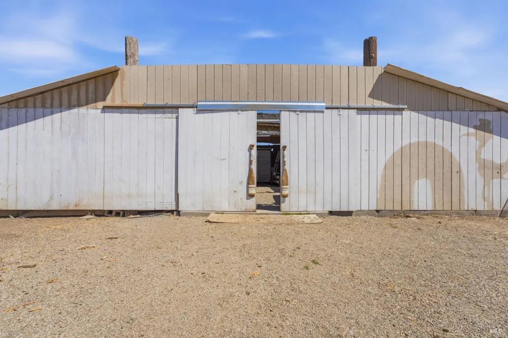 11 Pastor Lane Knightsen, CA 94513