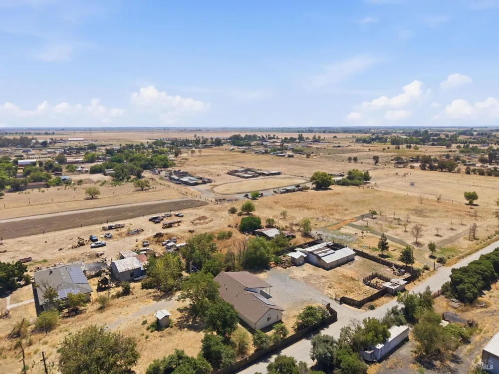 11 Pastor Lane Knightsen, CA 94513
