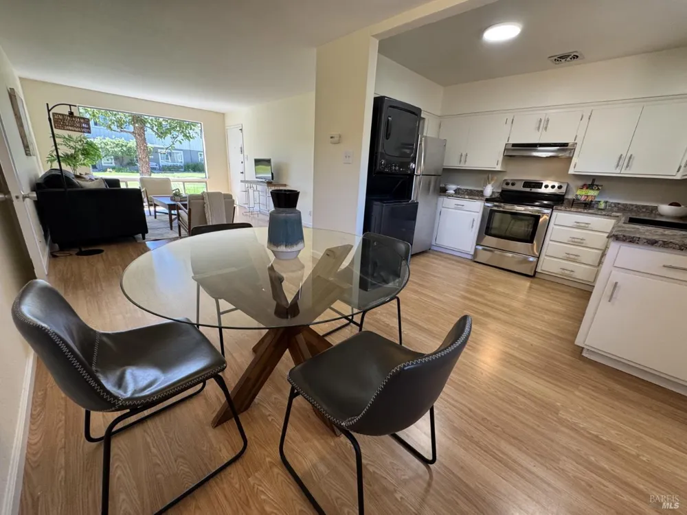 1056 Los Gamos Road ##E San Rafael, CA 94903