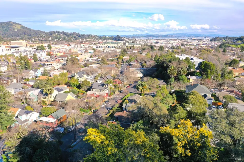 59 Clayton Street San Rafael, CA 94901