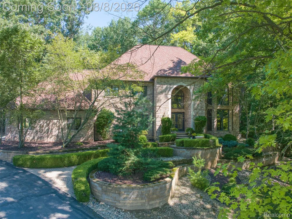 2425 Darren Drive Washington Township, MI 48094
